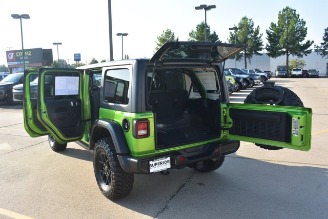 Used 2025 Jeep Wrangler Unlimited Sport AWD/4WD image 16