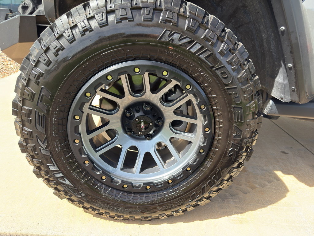 Used 2022 Jeep Gladiator Rubicon w/ Cold Weather Group image 21