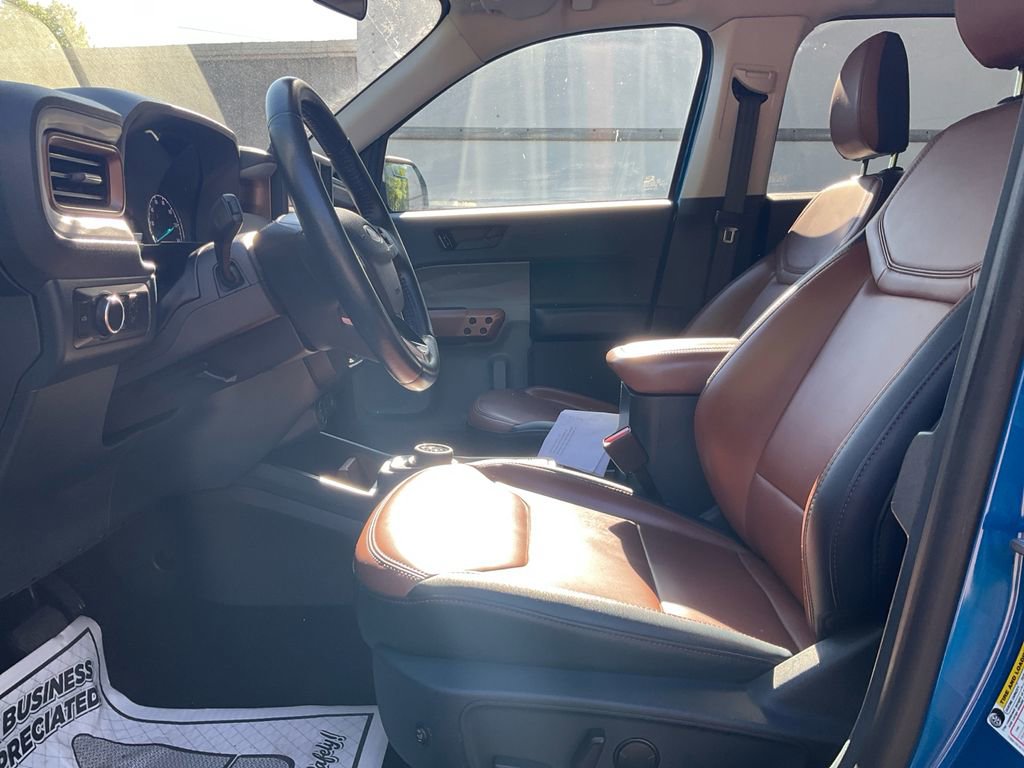 Used 2022 Ford Maverick Lariat image 16