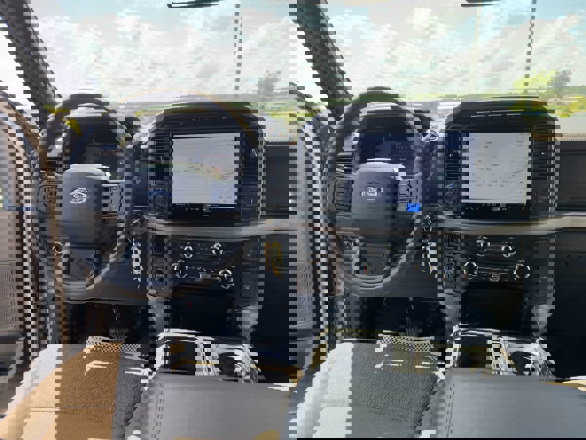 Used 2024 Ford F150 XLT w/ Mobile Office Package image 6