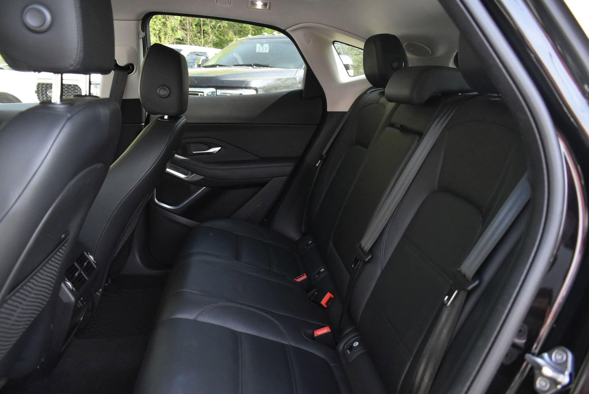 Used 2021 Jaguar E-PACE SE image 17