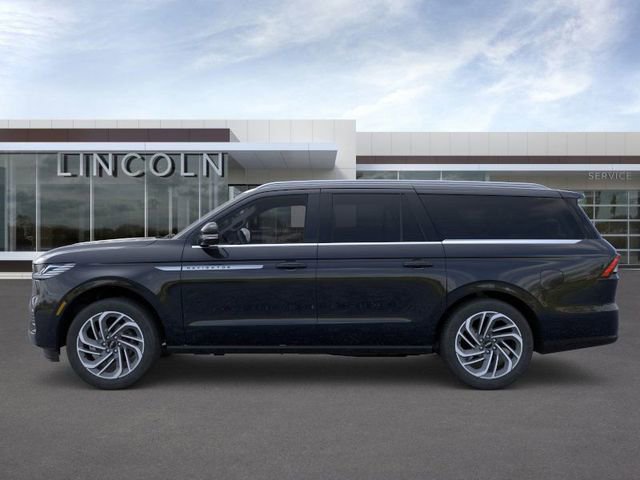 New 2026 Lincoln Navigator L Reserve image 3