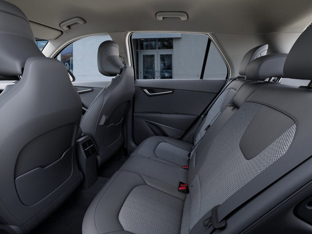 New 2026 Kia Niro EX FWD image 18