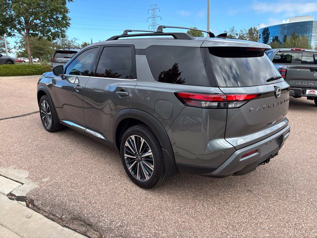 New 2026 Nissan Pathfinder Platinum AWD/4WD image 4