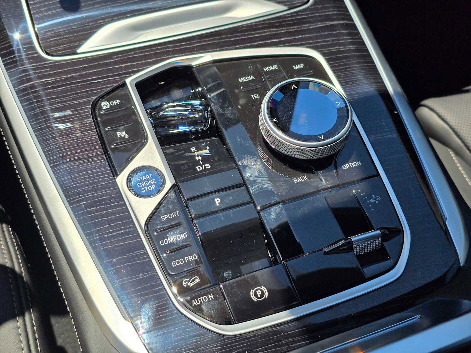New 2026 BMW X7 M60i image 28
