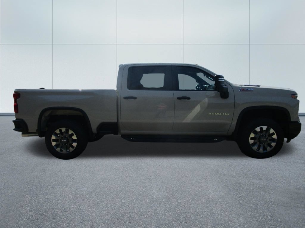 New 2026 Chevrolet Silverado 2500 Custom w/ Custom Value Package AWD/4WD image 7