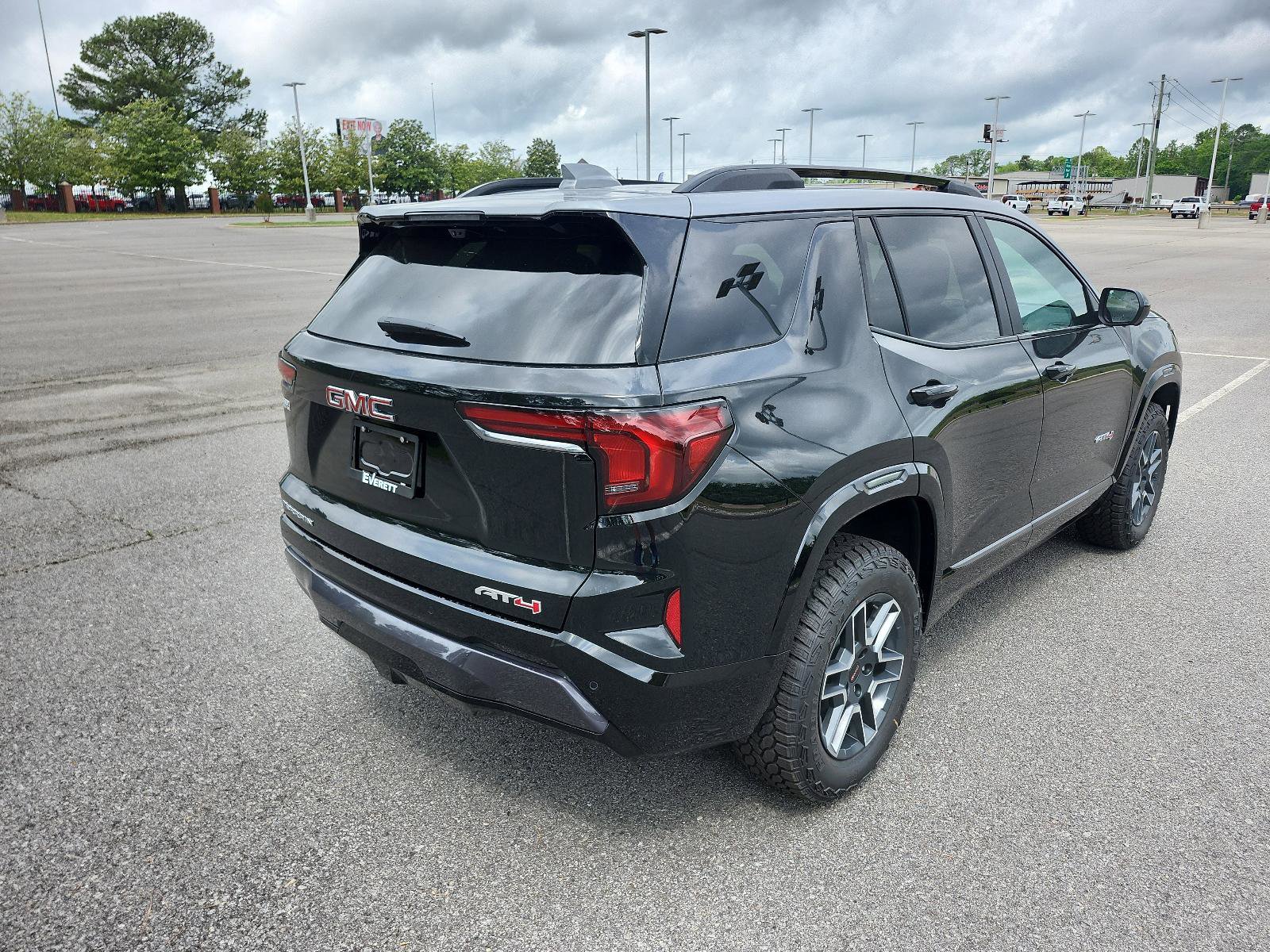 New 2026 GMC Terrain AT4 w/ Convenience Package III image 3