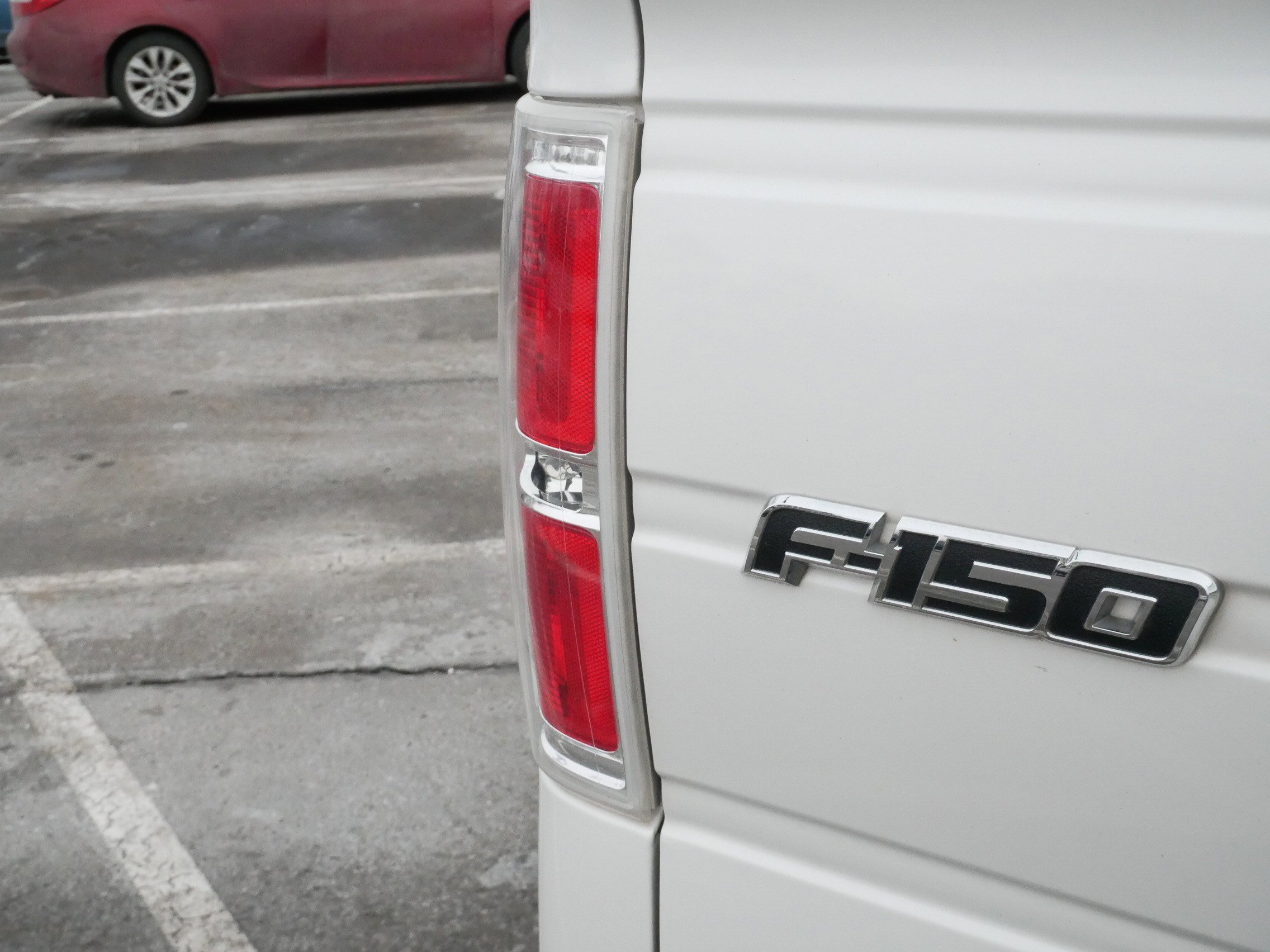 Used 2013 Ford F150 Lariat w/ Luxury Equipment Group image 17