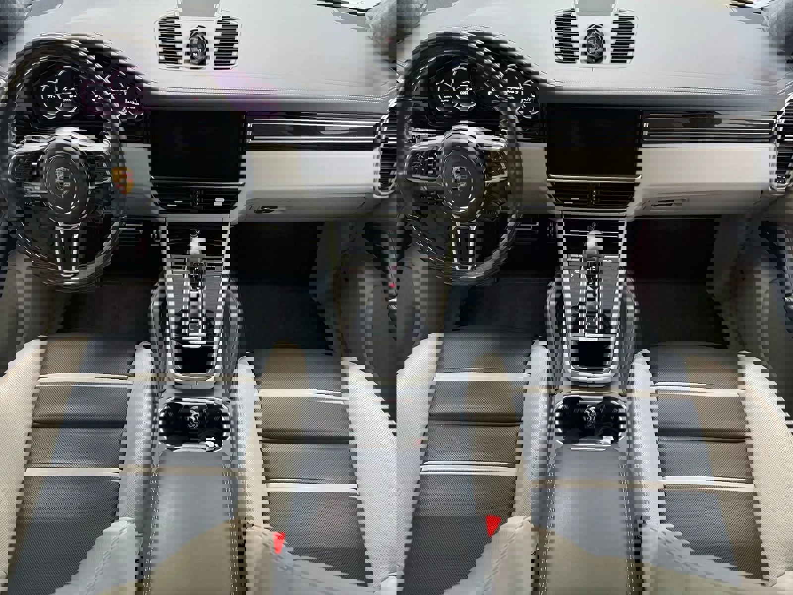 Used 2021 Porsche Cayenne GTS w/ Premium Package Plus image 2