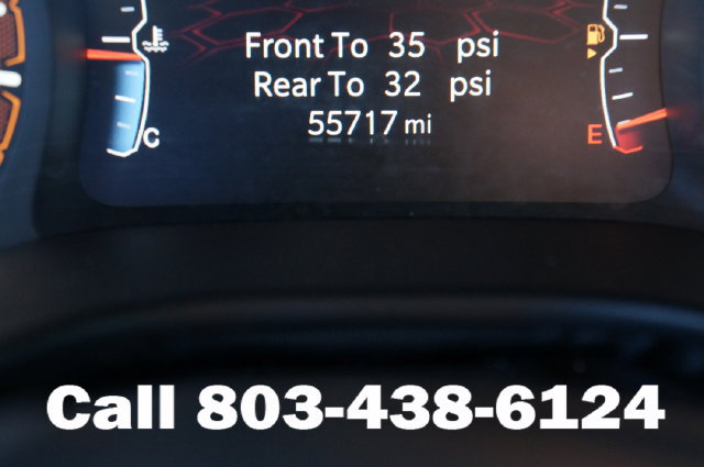 Used 2024 Jeep Compass Latitude AWD/4WD image 7