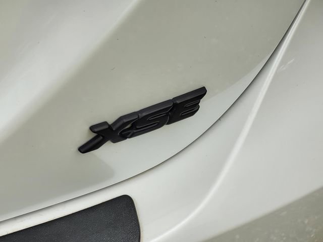 Used 2023 Toyota Camry XSE image 8