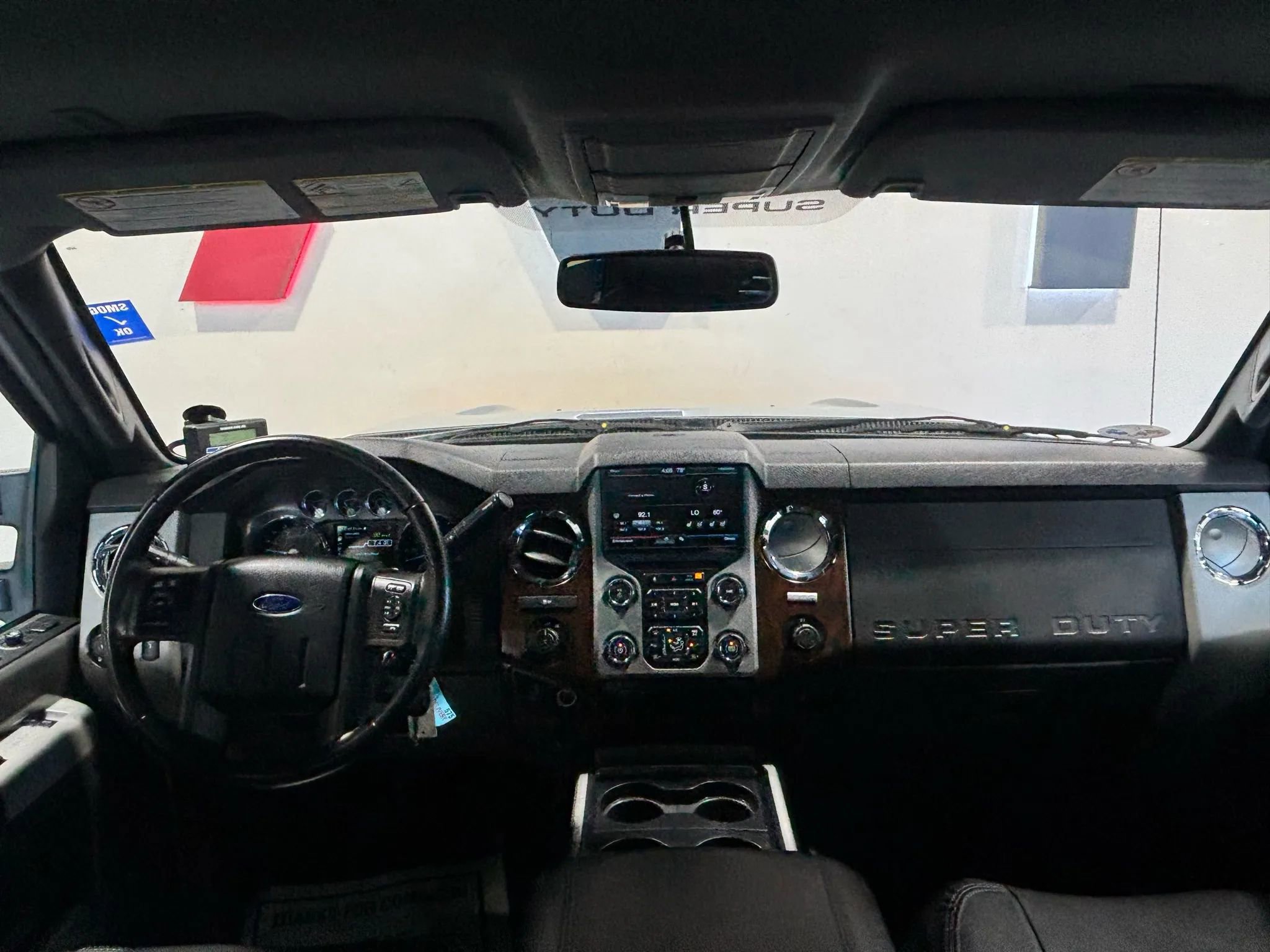 Used 2015 Ford F350 Lariat w/ Lariat Interior Package image 20