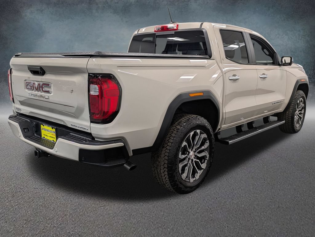 Used 2026 GMC Canyon Denali AWD/4WD image 4