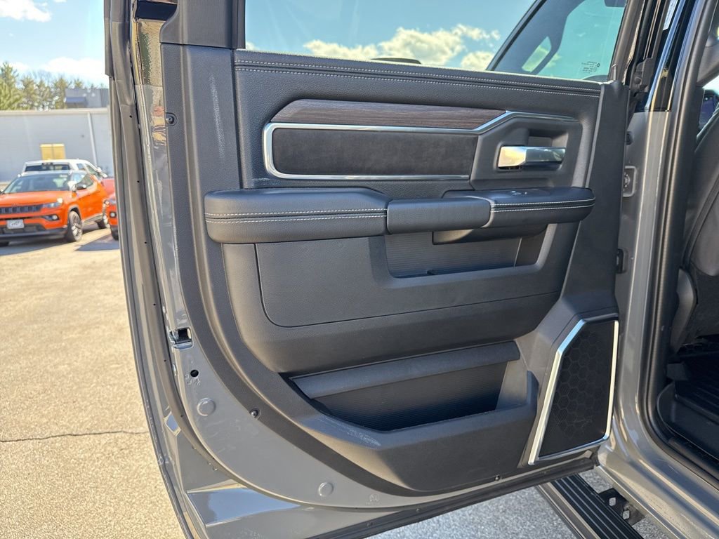 New 2026 RAM 2500 Laramie w/ Night Edition image 28
