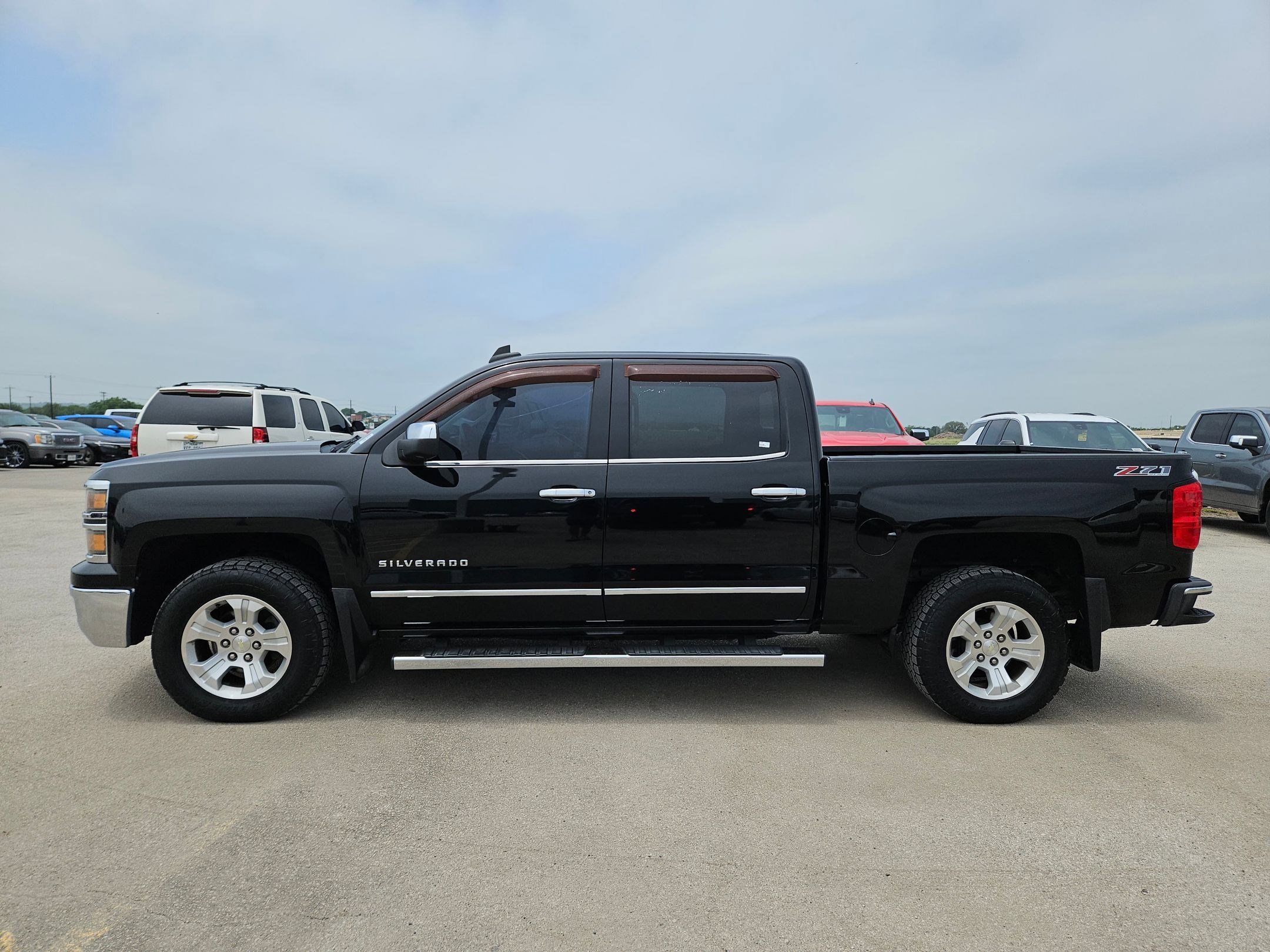 Used 2015 Chevrolet Silverado 1500 LTZ AWD/4WD image 6