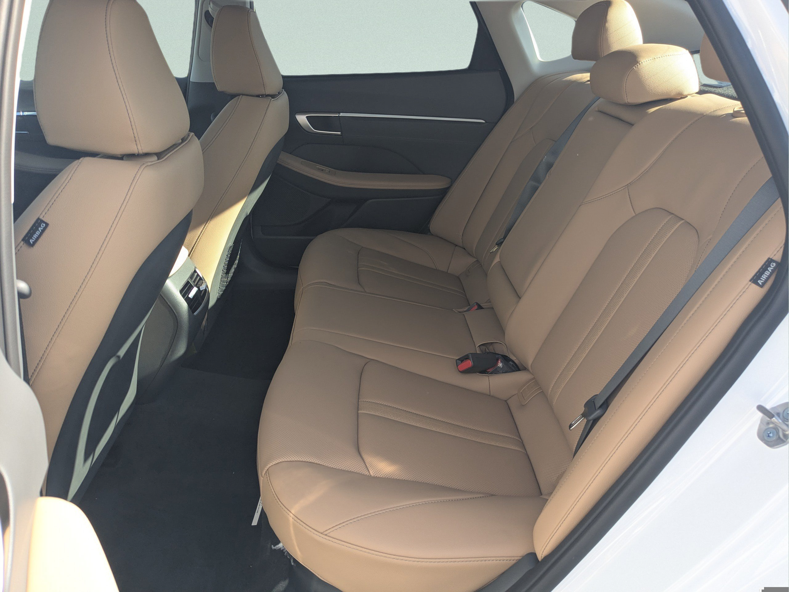 New 2026 Hyundai Sonata Limited FWD image 14