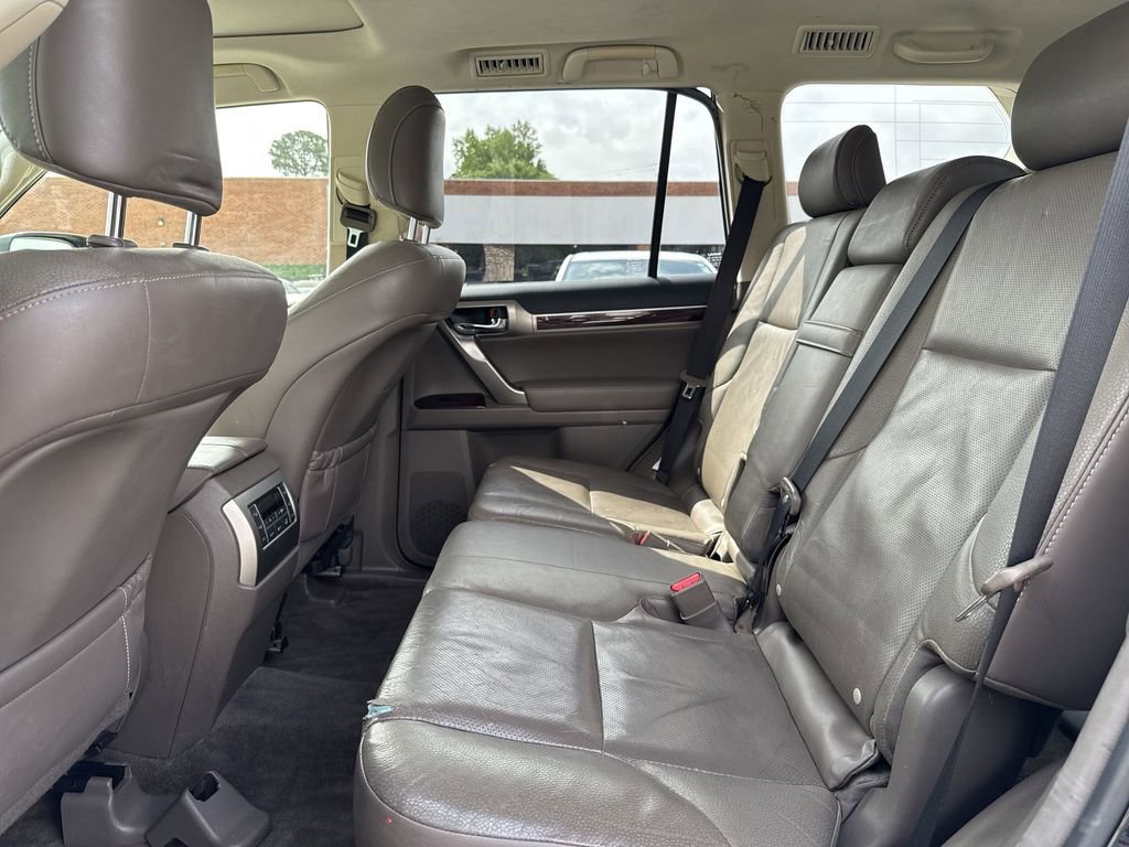Used 2015 Lexus GX 460 w/ Premium Package AWD/4WD image 23