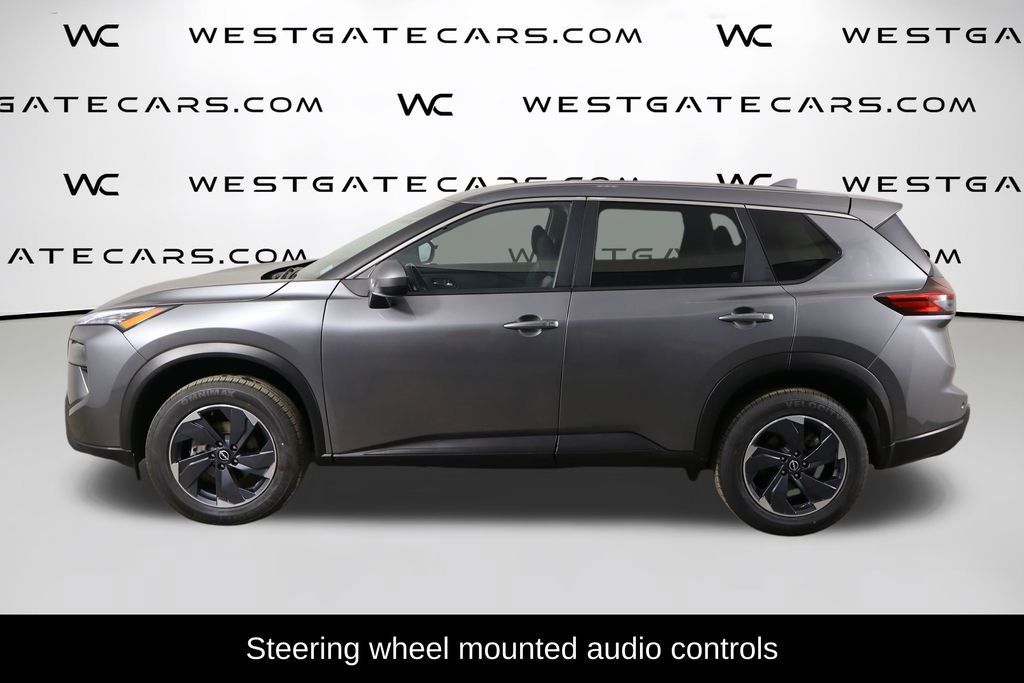 Used 2024 Nissan Rogue SV image 5