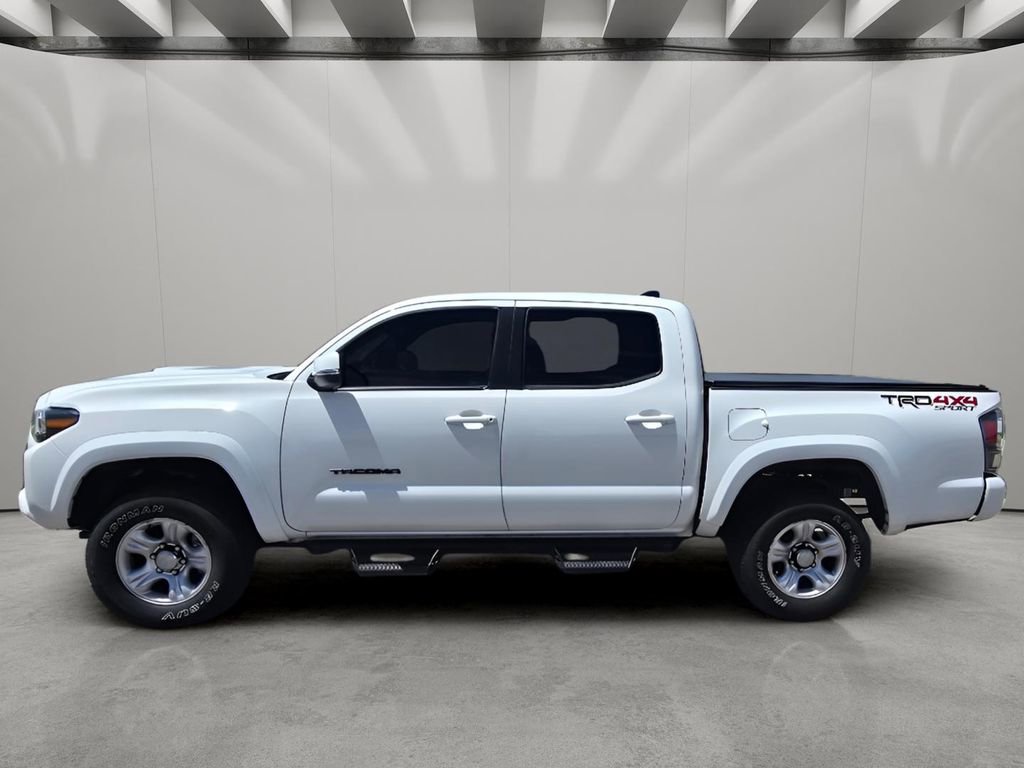Used 2021 Toyota Tacoma TRD Sport w/ Technology Package AWD/4WD image 2