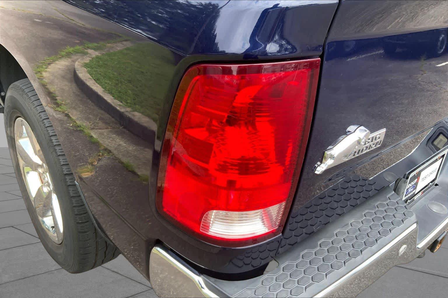 Used 2016 RAM 1500 Big Horn RWD image 27