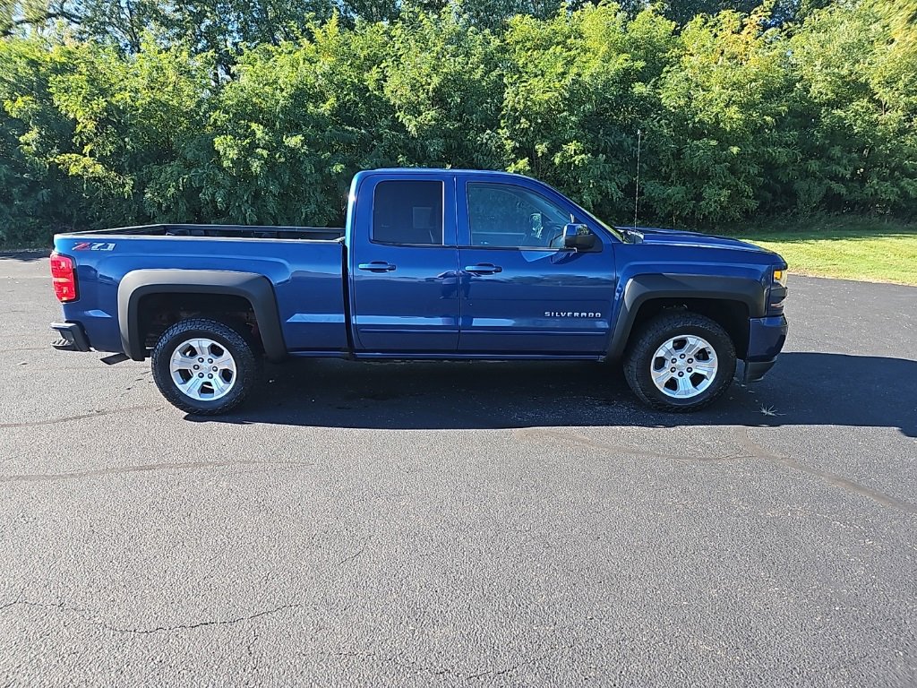 Used 2018 Chevrolet Silverado 1500 LT w/ All Star Edition image 8