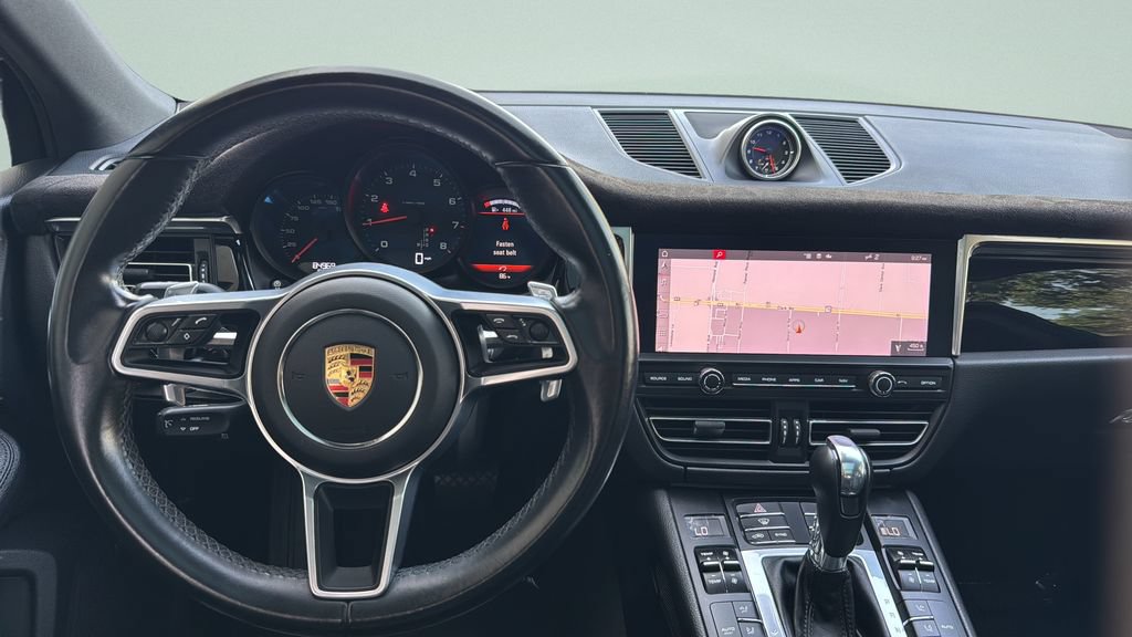 Used 2021 Porsche Macan AWD/4WD image 29