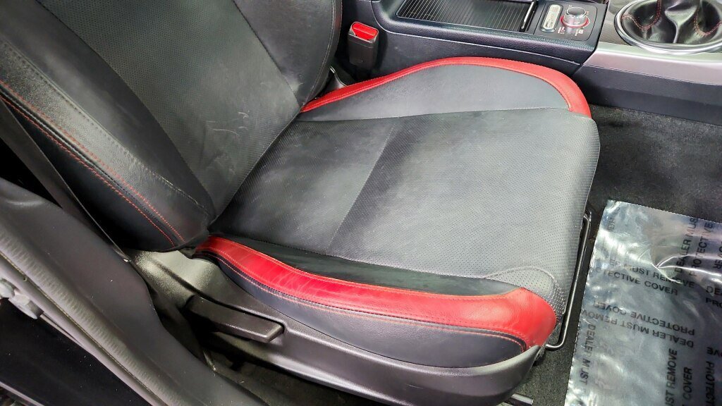 Used 2016 Subaru WRX STI Limited image 27