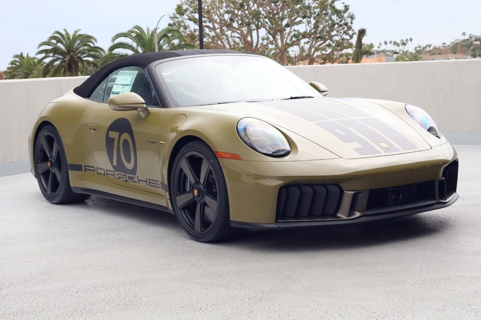 New 2026 Porsche 911 GTS image 8