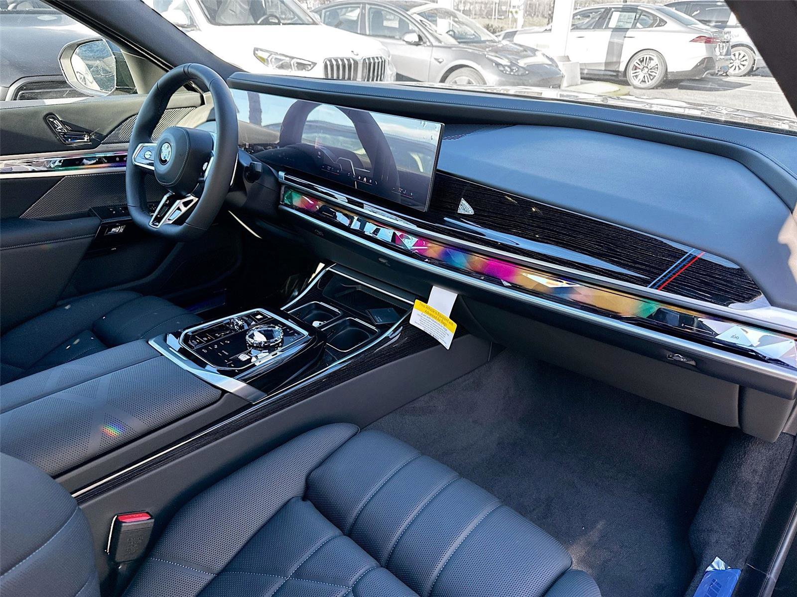 New 2026 BMW 760i xDrive w/ Executive Package image 26