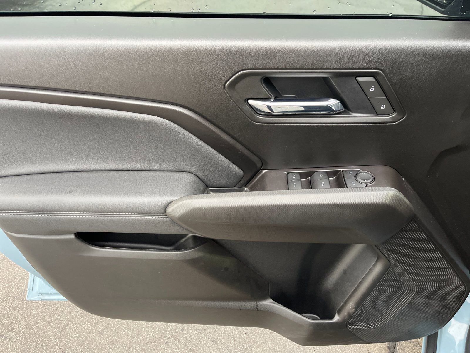 Used 2025 Chevrolet Colorado LT image 12