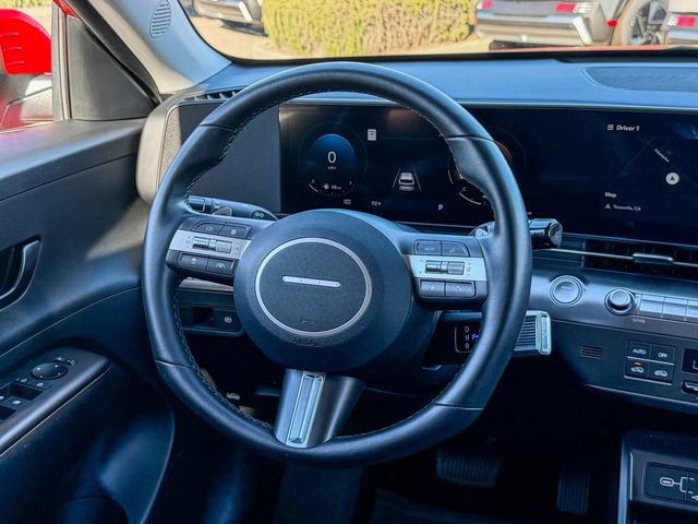 Certified 2025 Hyundai Kona SEL FWD image 17
