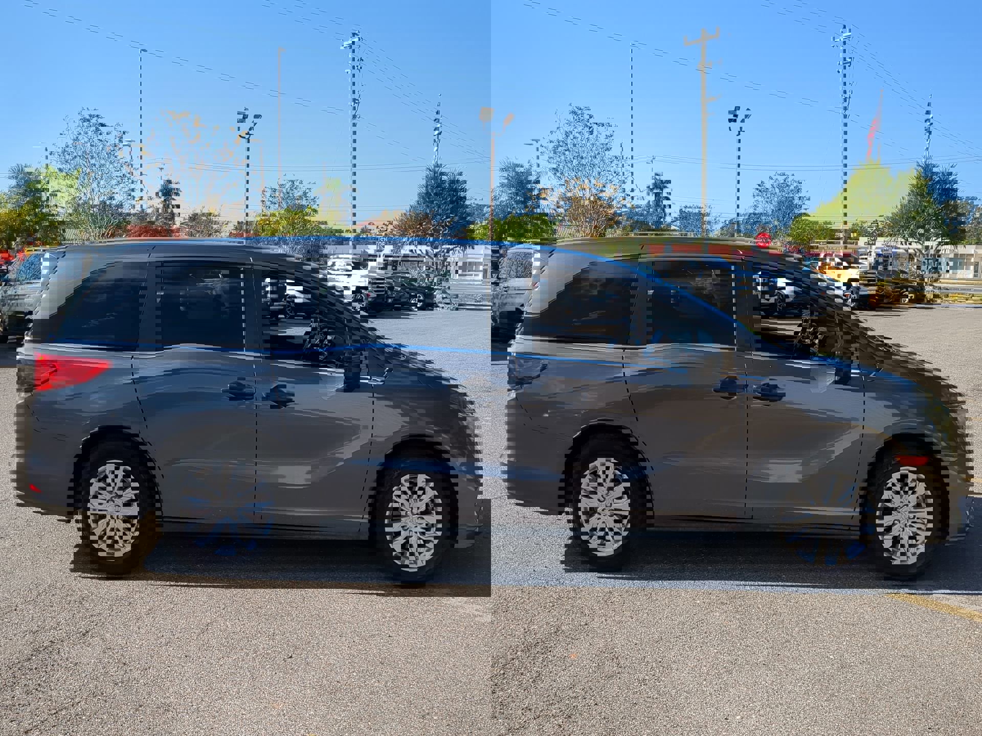 Used 2019 Honda Odyssey LX image 5