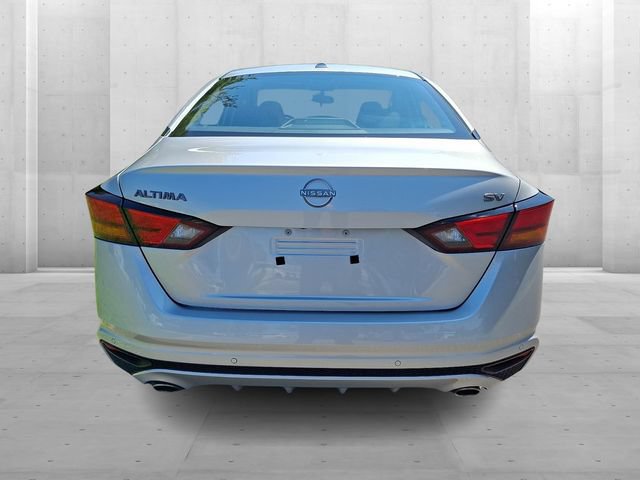 Used 2024 Nissan Altima 2.5 SV w/ SV Premium Package FWD image 5