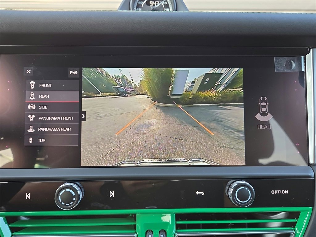 New 2026 Porsche Macan GTS image 12