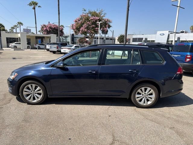 Used 2017 Volkswagen Golf S AWD/4WD image 4