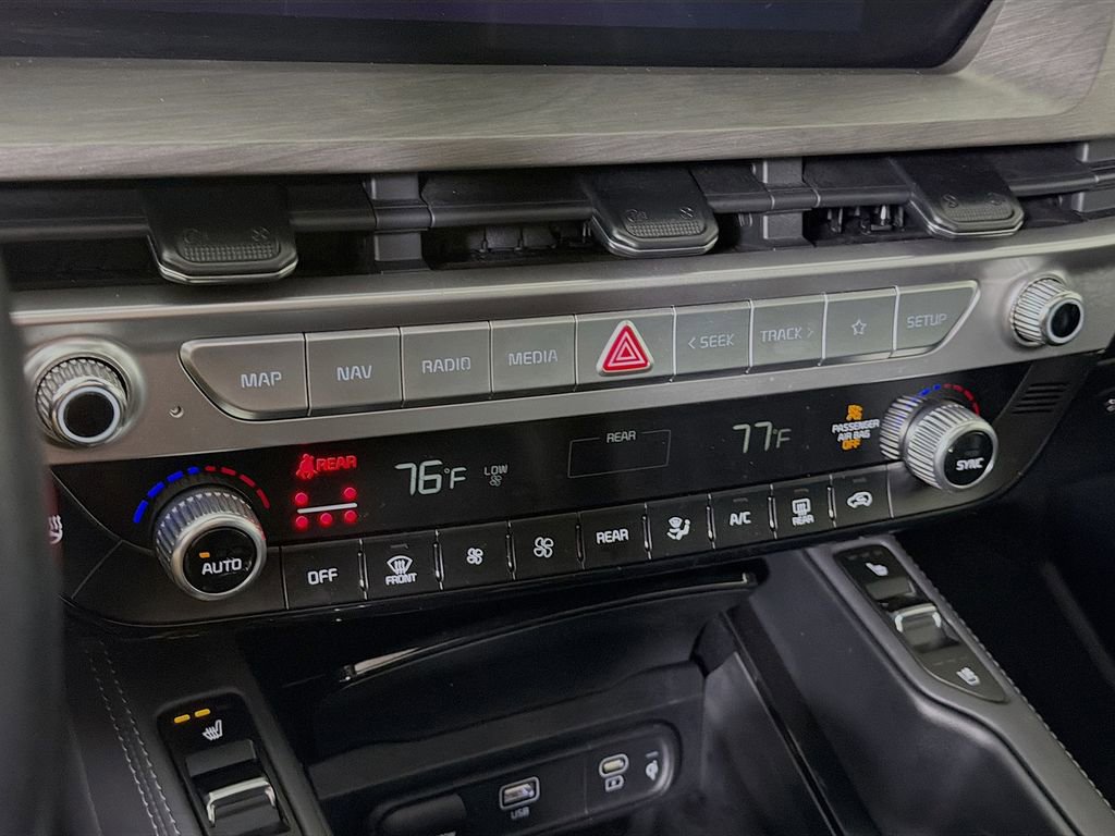 Used 2023 Kia Telluride EX X-Line image 19