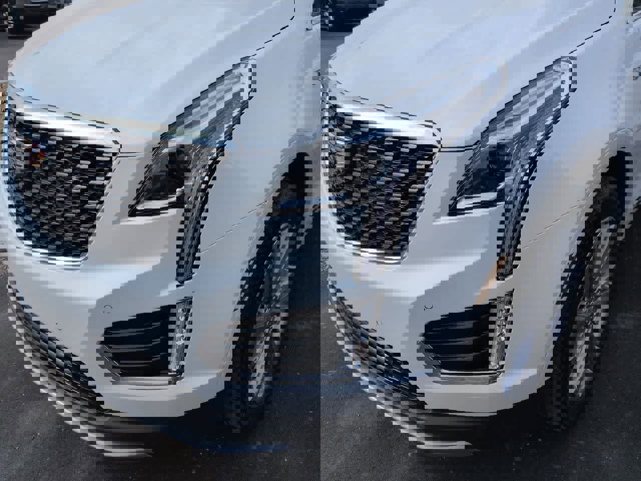 Used 2024 Cadillac XT5 Premium Luxury AWD/4WD image 10