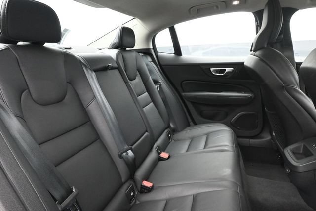Used 2025 Volvo S60 B5 Plus FWD image 31