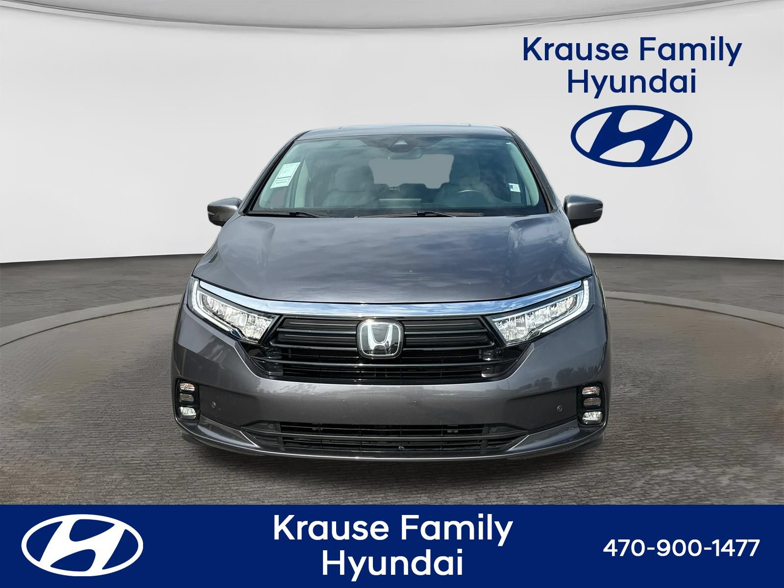 Used 2024 Honda Odyssey Touring image 2