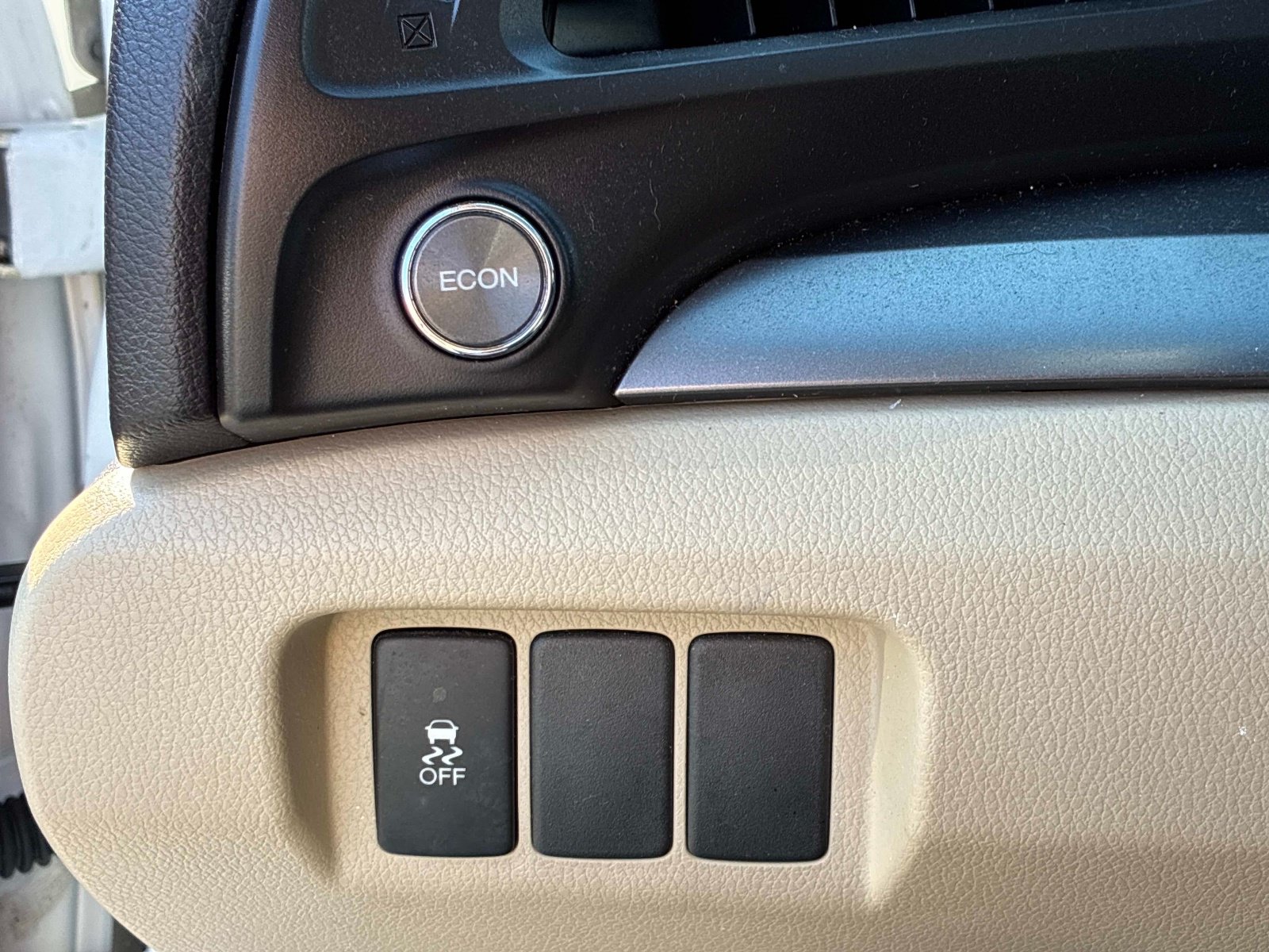 Used 2014 Acura ILX w/ Technology Package FWD image 24
