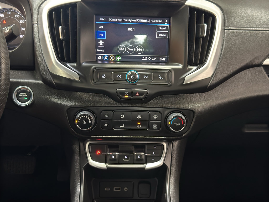 Used 2023 GMC Terrain SLE FWD image 26