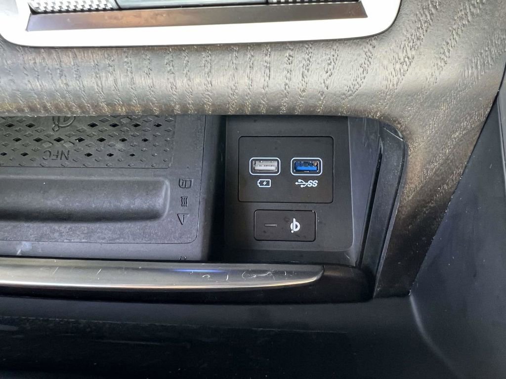 Used 2024 Genesis GV80 3.5T image 37