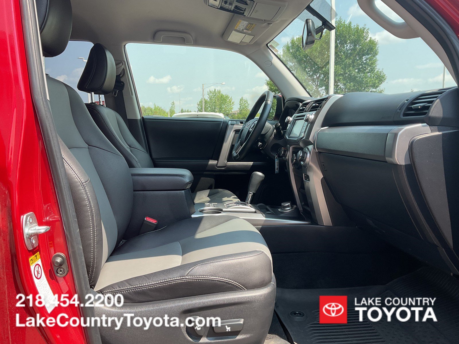 Used 2017 Toyota 4Runner SR5 Premium AWD/4WD image 13