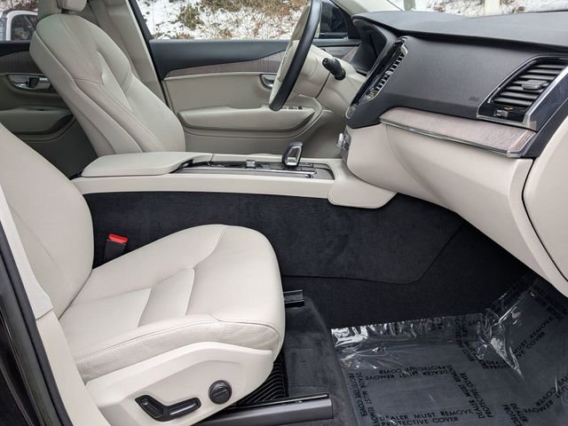 Certified 2023 Volvo XC90 B6 Plus w/ Protection Package Premier image 29
