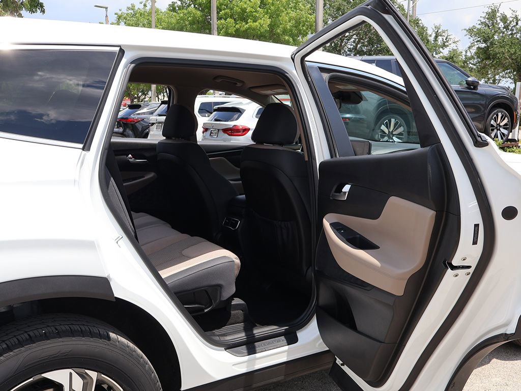 Used 2023 Hyundai Santa Fe SE FWD image 32