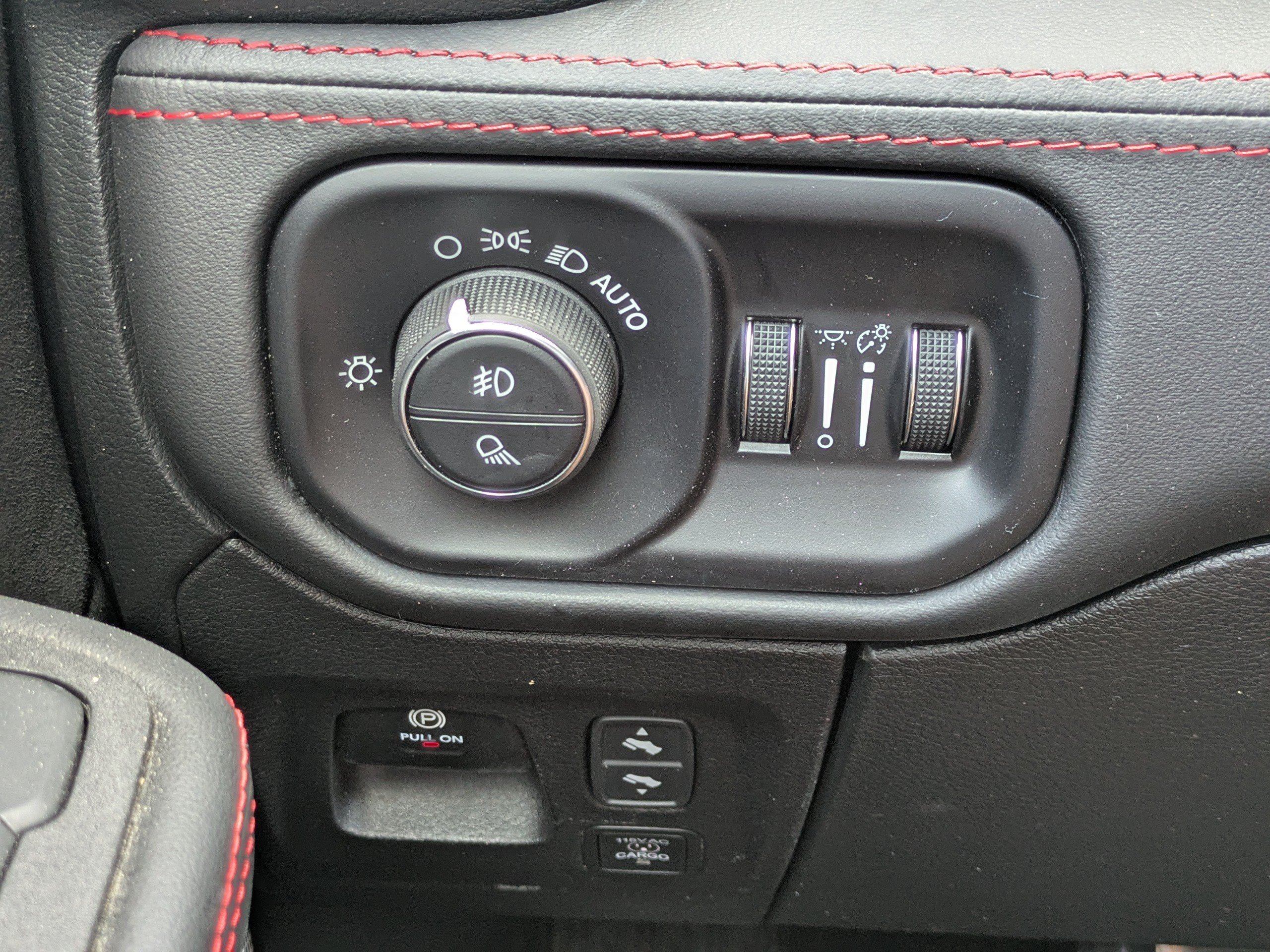 Used 2025 RAM 1500 RHO w/ RHO Level 1 Equipment Group AWD/4WD image 20