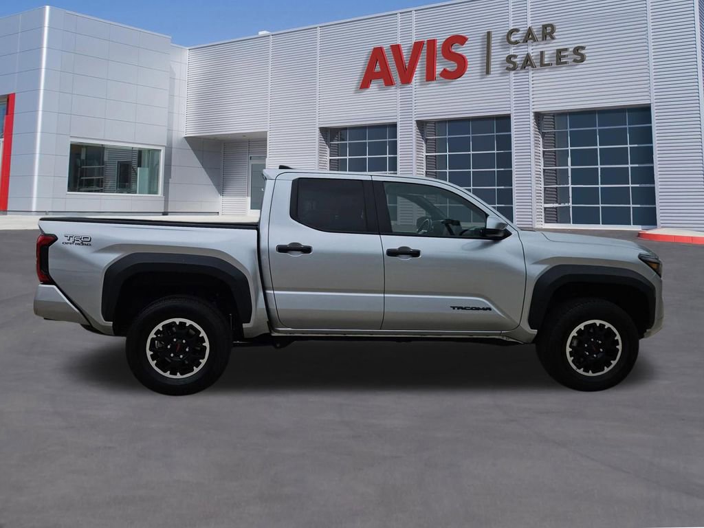Used 2024 Toyota Tacoma TRD Off-Road image 7