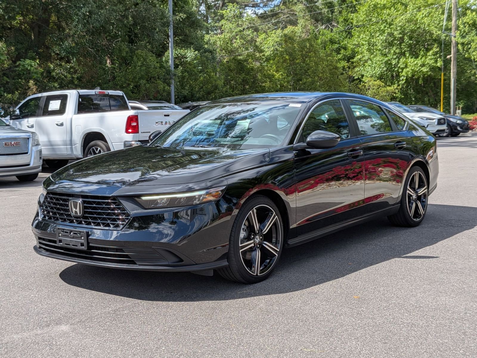 Used 2023 Honda Accord Sport image 7