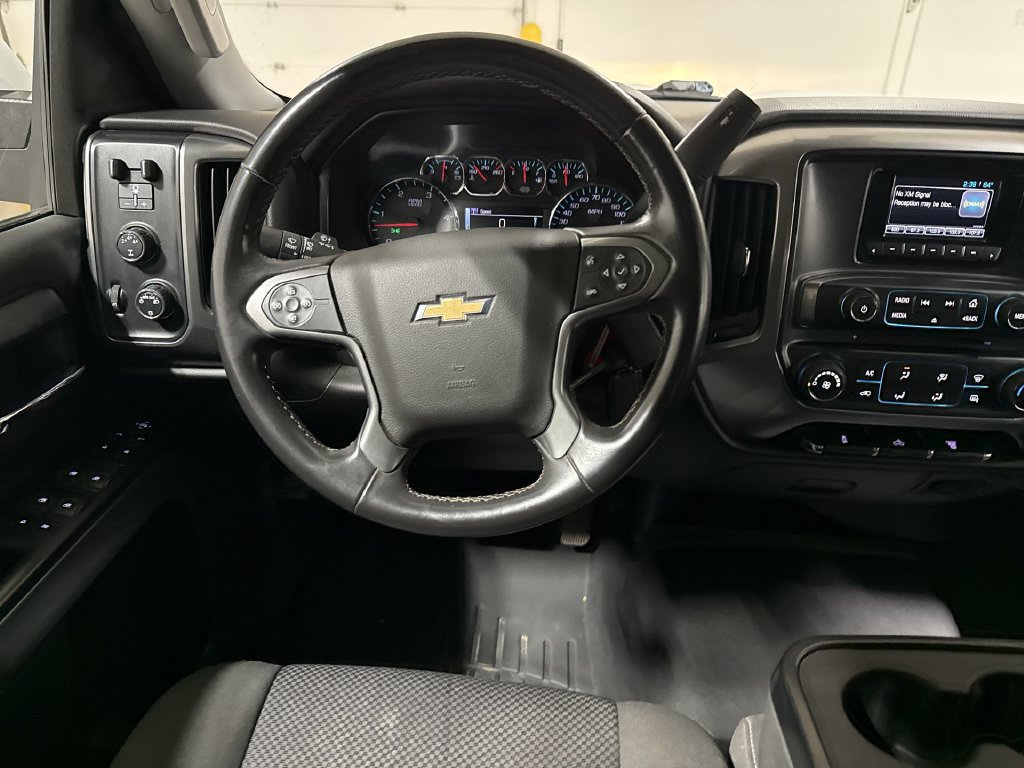 Used 2015 Chevrolet Silverado 2500 LT AWD/4WD image 11
