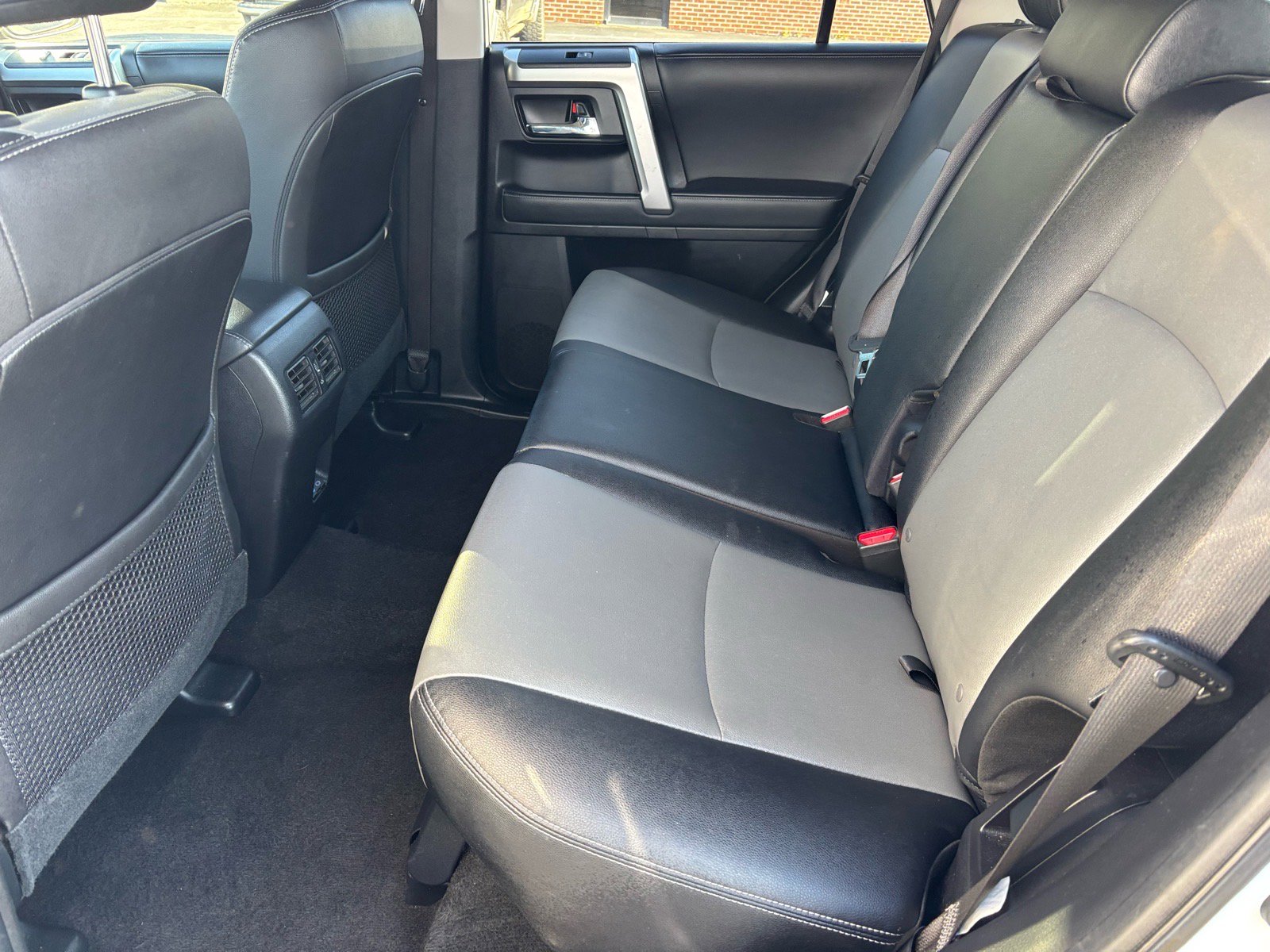 Used 2023 Toyota 4Runner SR5 Premium image 9